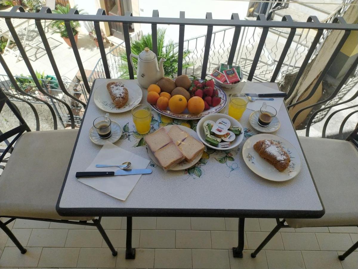 Apartamento Marifra Flats *